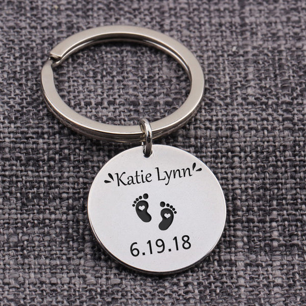 Custom Date Name Keychain Footprint Engraved Keyrings Pendant Jewelry Baby Stats New Dad Mom Keepsake Baby Birth Memorial Gift